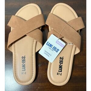 NWT LUK-EES by MUK LUKS Women’s Sandals Medium (7-8)